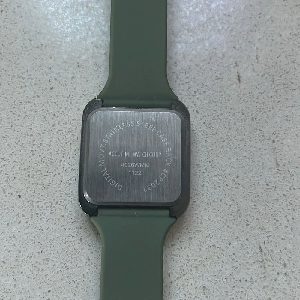 Digital‎ watch